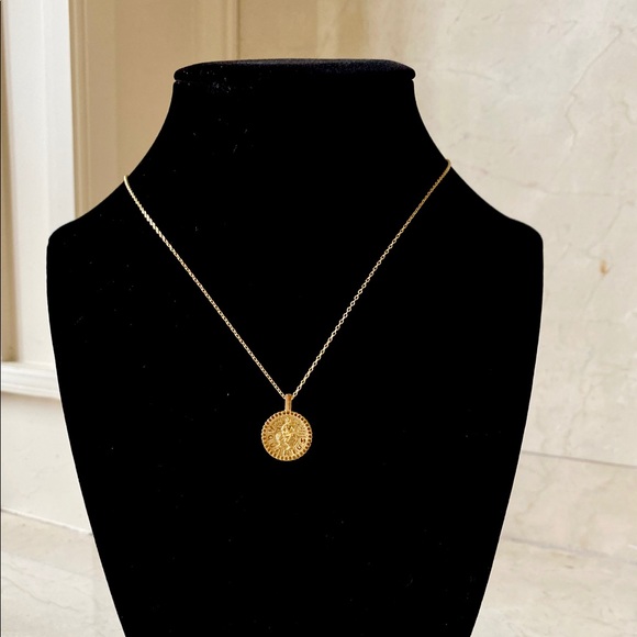 ZODIAC SIGN NECKLACES - Picture 2 of 7